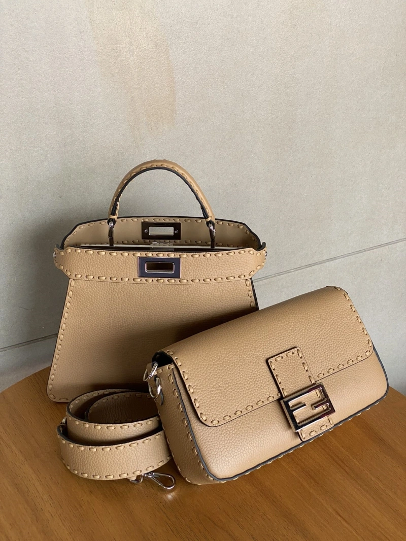 Fendi Top Handle Bags 4222C-0118