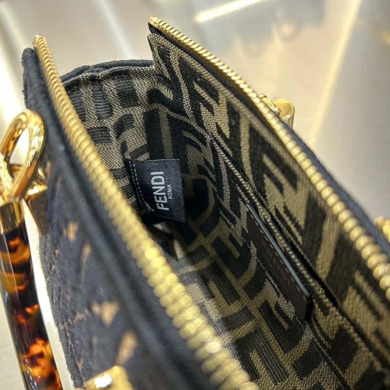 Fendi Top Handle Bags 4222C-0130