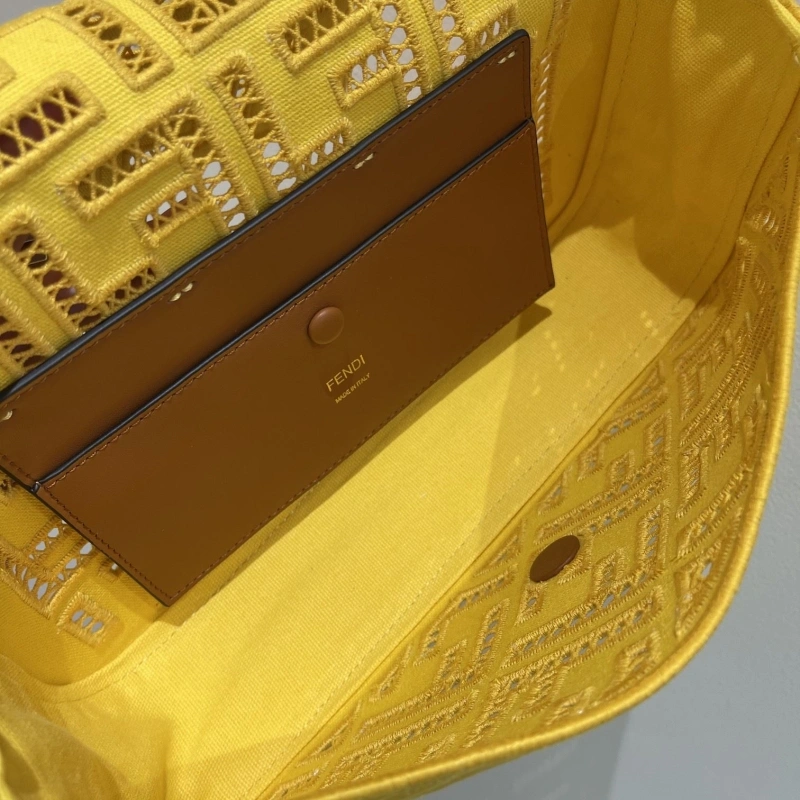 Fendi Baguette Bags 4222C-0135