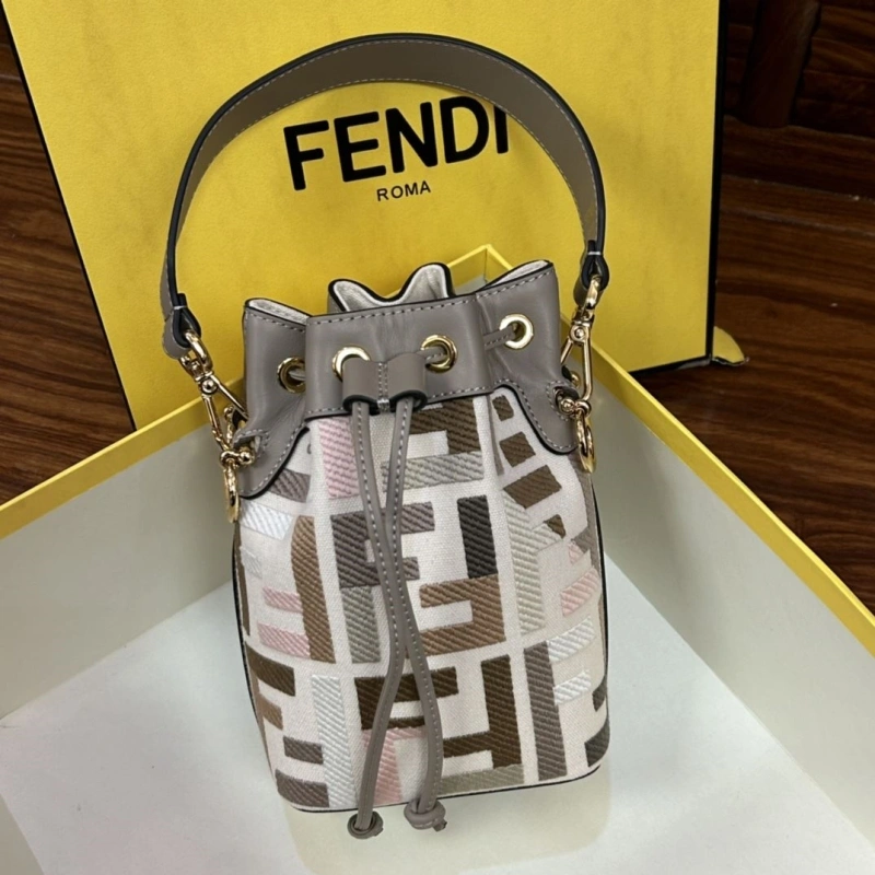 Fendi Bucket Bags 4222C-0139