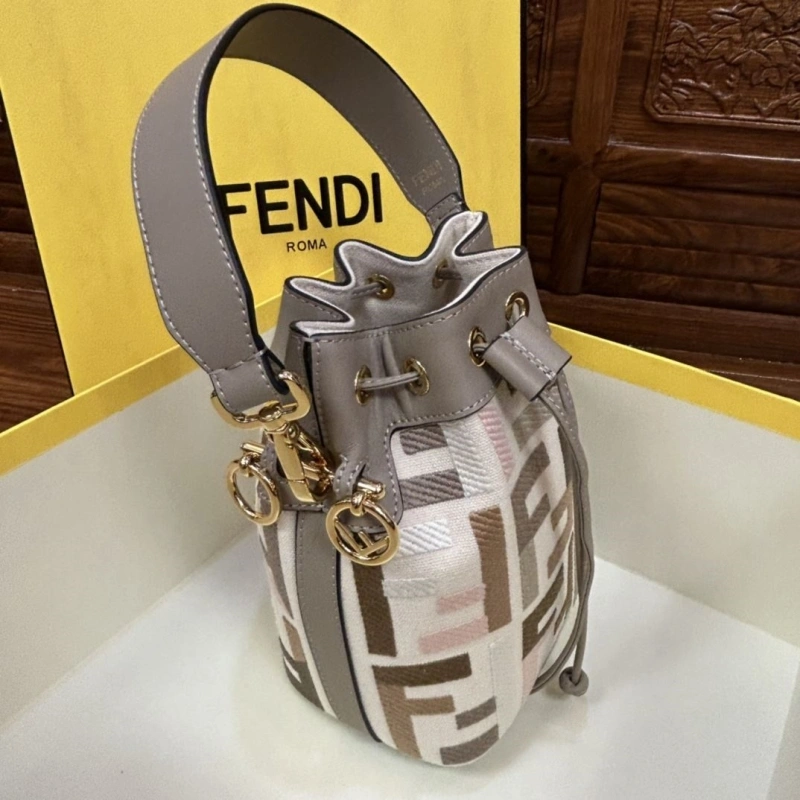 Fendi Bucket Bags 4222C-0139