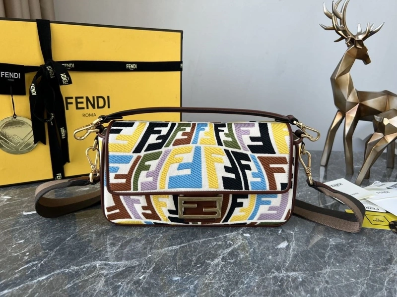 Fendi Baguette Bags 4222C-0141