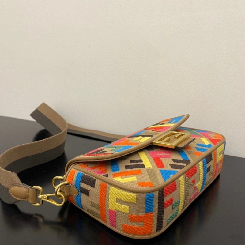 Fendi Baguette Bags 4222C-0142