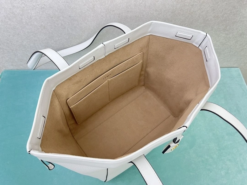 Fendi Shopping Bags 4222C-0144