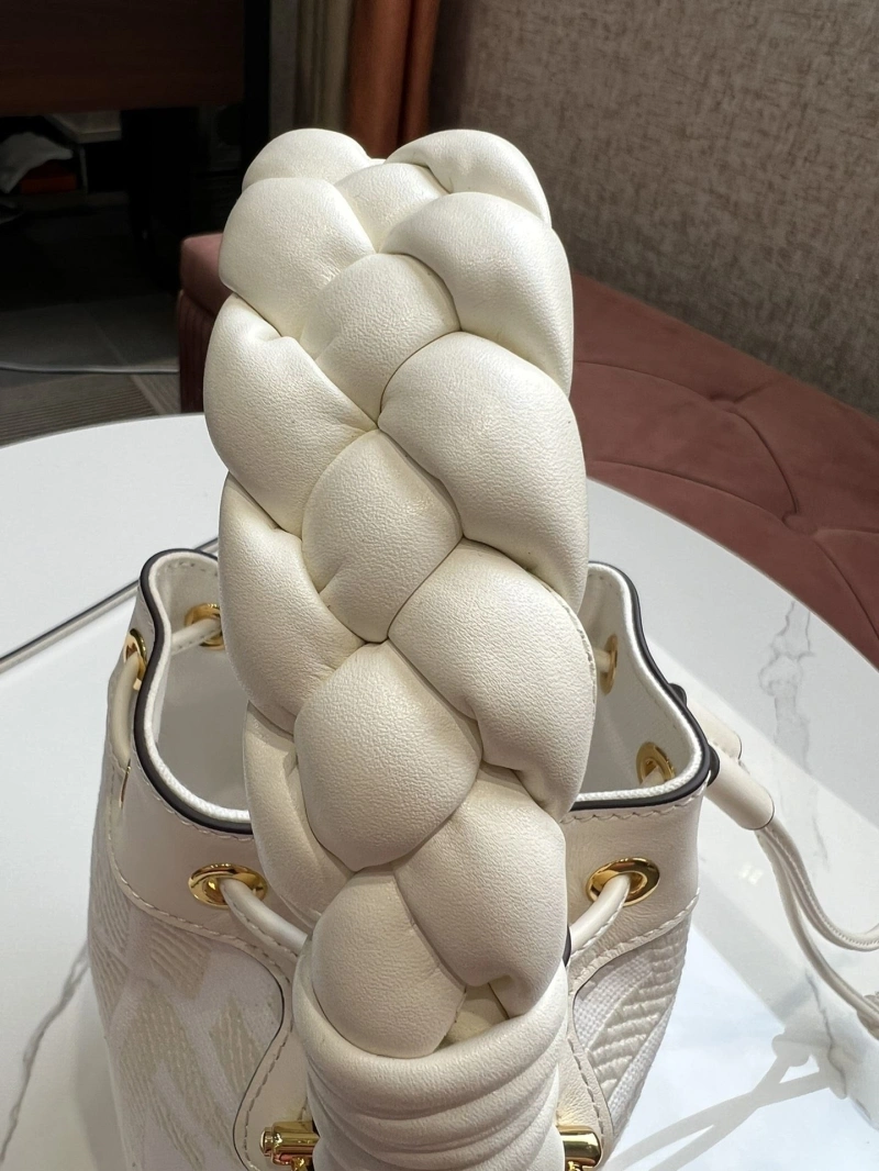 Fendi Bucket Bags 4222C-0155