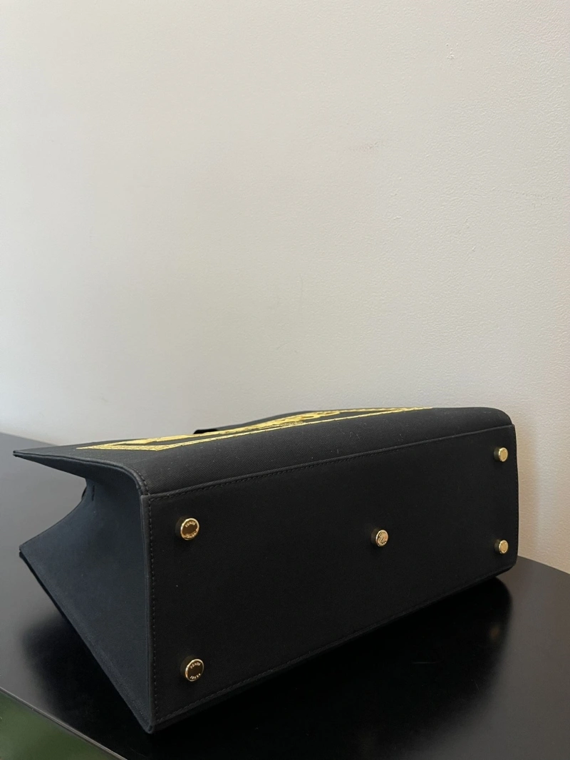 Fendi Shopping Bags 4222C-0204