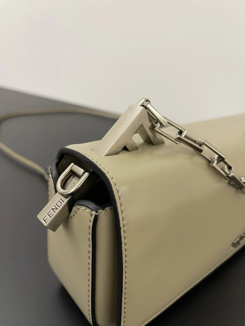 Fendi Top Handle Bags 4222C-0207