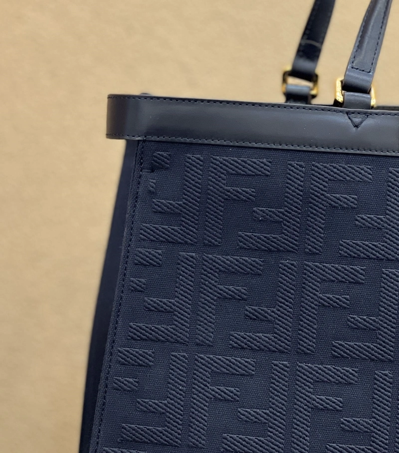 Fendi Shopping Bags 4222C-0212