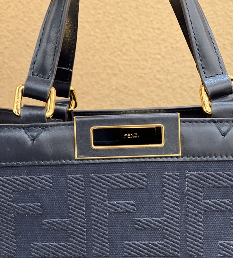 Fendi Shopping Bags 4222C-0212