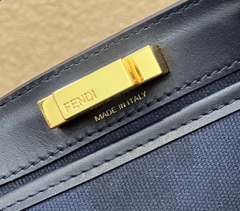 Fendi Shopping Bags 4222C-0212