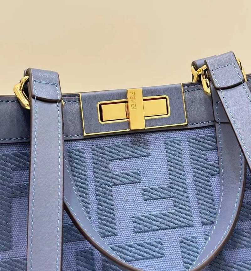 Fendi Shopping Bags 4222C-0230