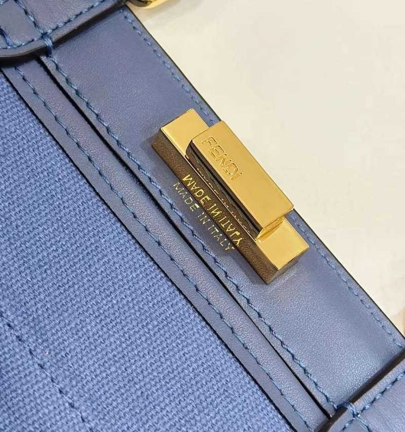 Fendi Shopping Bags 4222C-0230