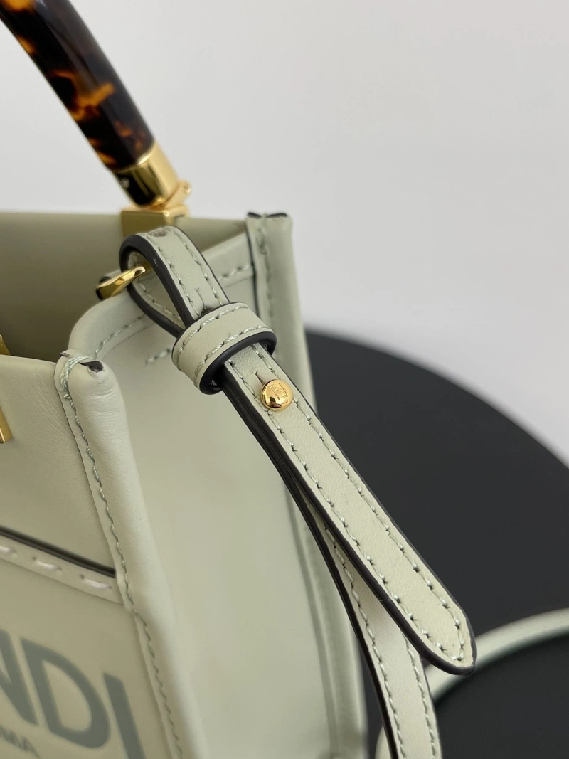 Fendi Top Handle Bags 4222C-0234
