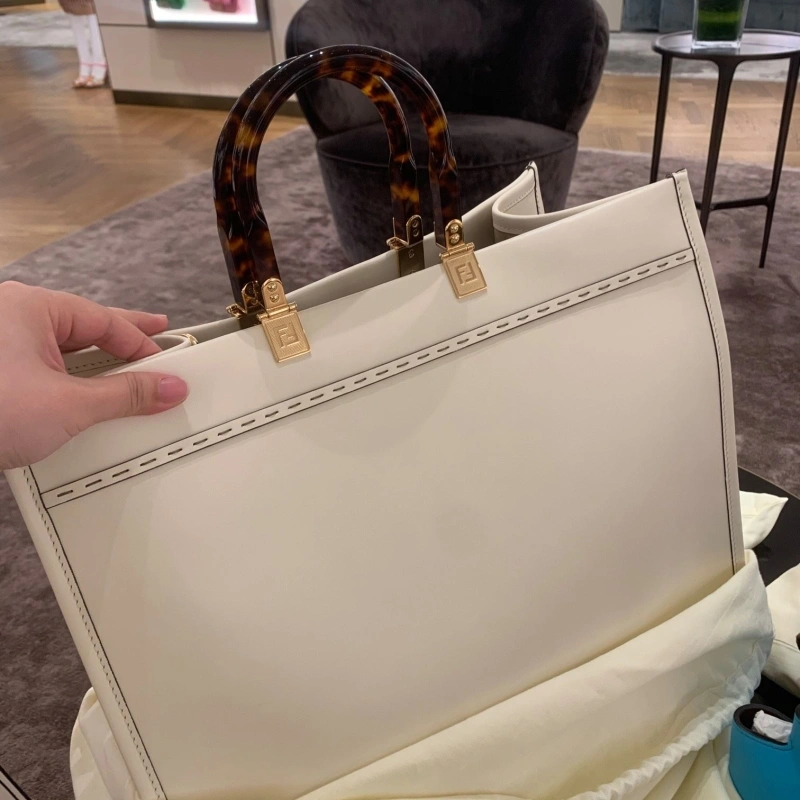 Fendi Shopping Bags 4222C-0239