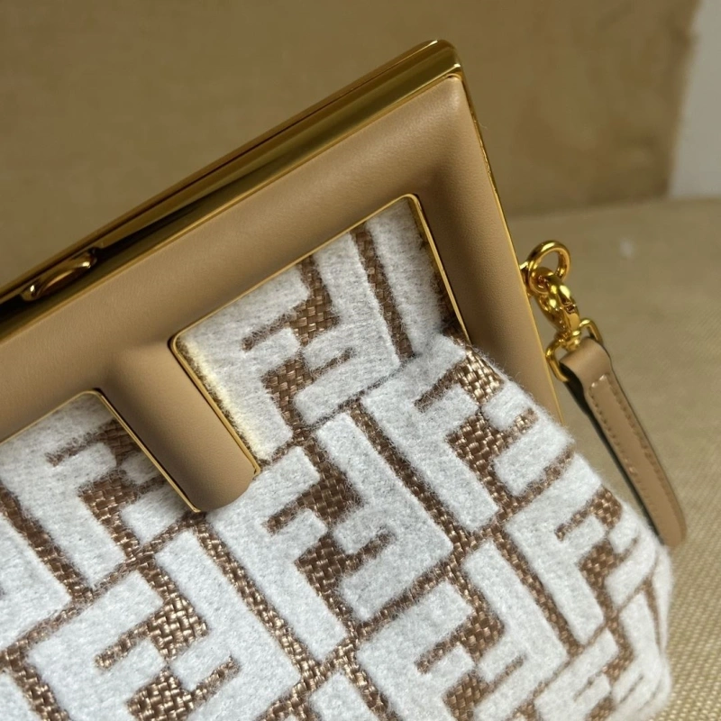 Fendi First Bags 4222C-0253