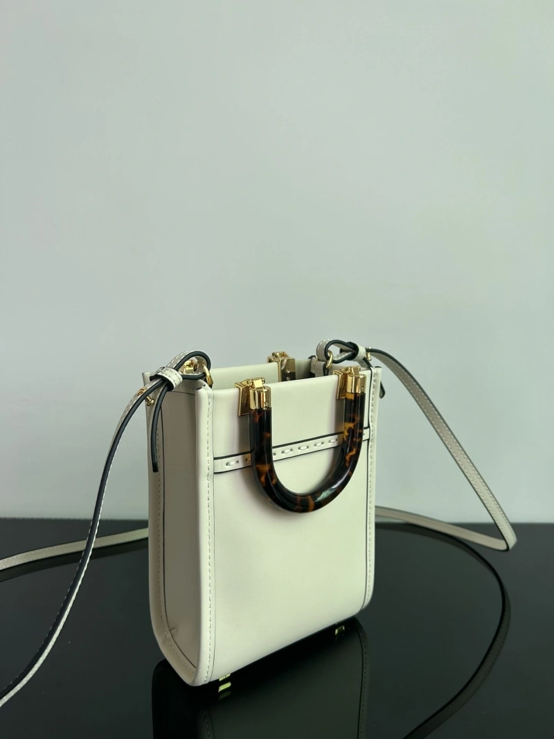 Fendi Top Handle Bags 4222C-0260