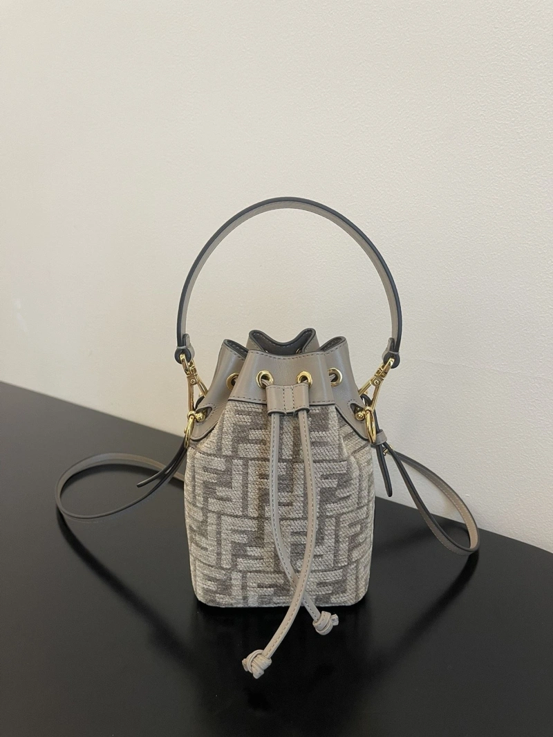 Fendi Bucket Bags 4222C-0268