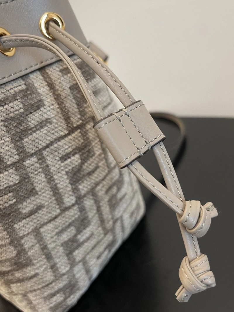 Fendi Bucket Bags 4222C-0268