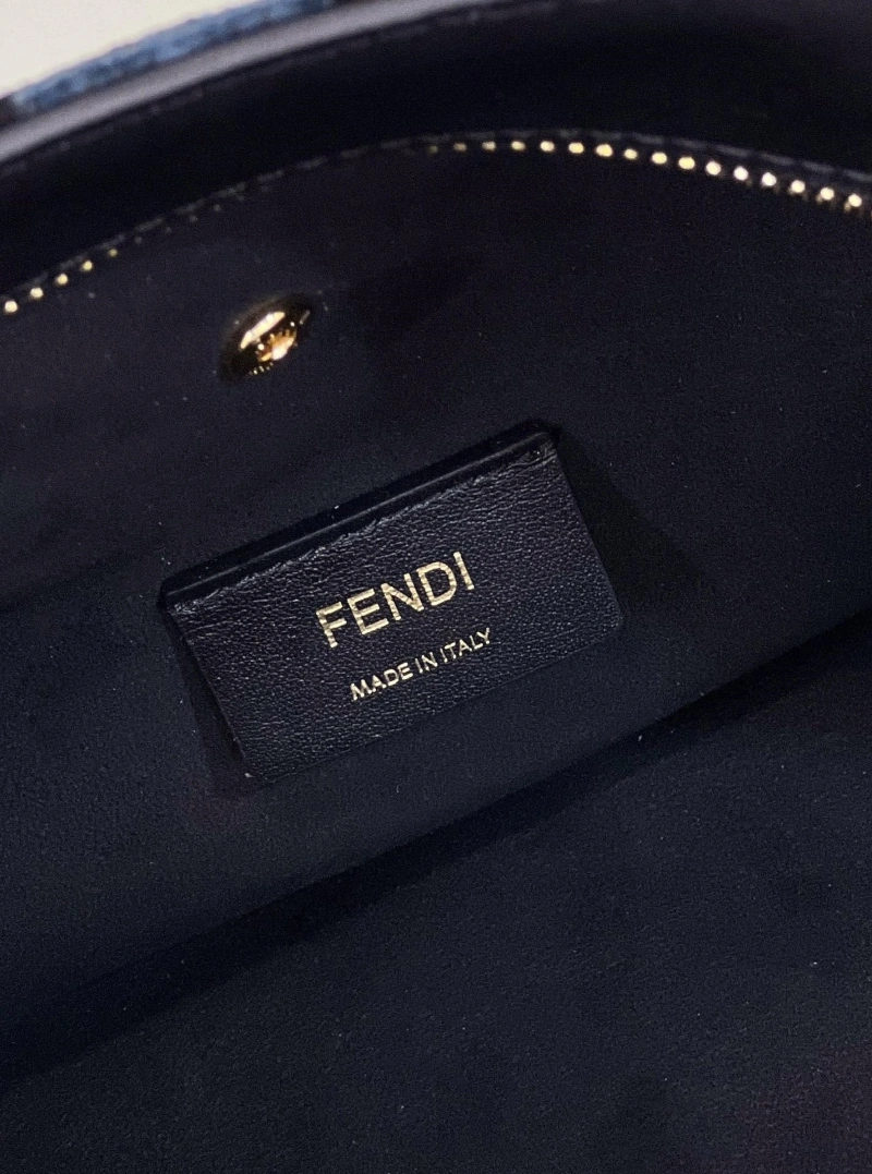 Fendi Top Handle Bags 4222C-0270