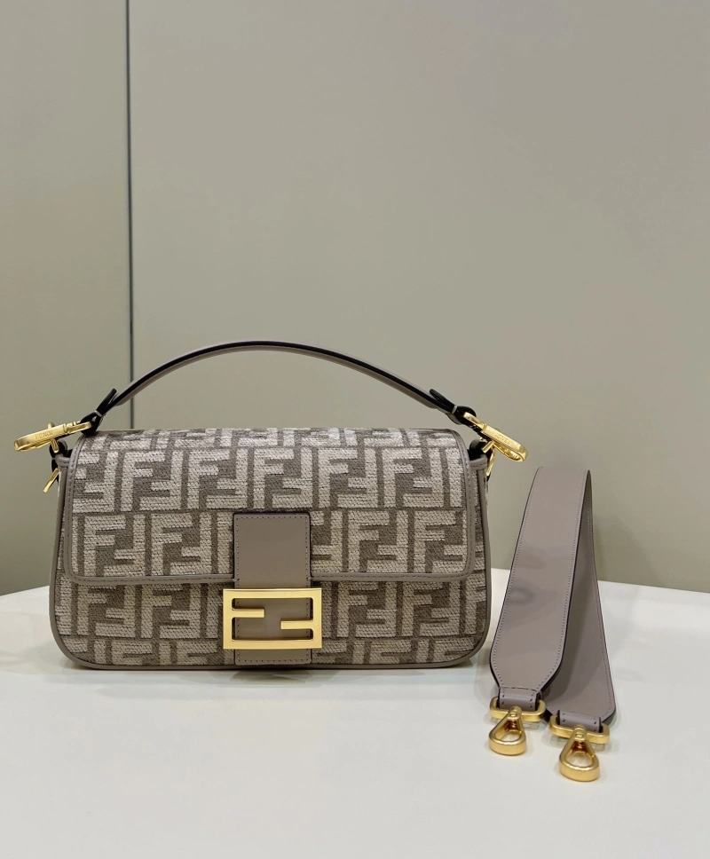 Fendi Baguette Bags 4222C-0272