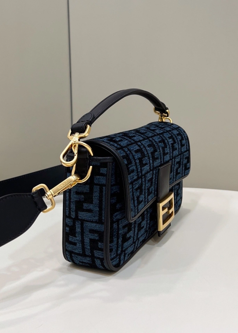 Fendi Baguette Bags 4222C-0273