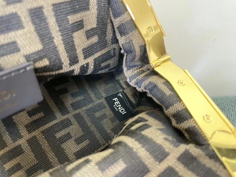 Fendi First Bags 4222C-0281