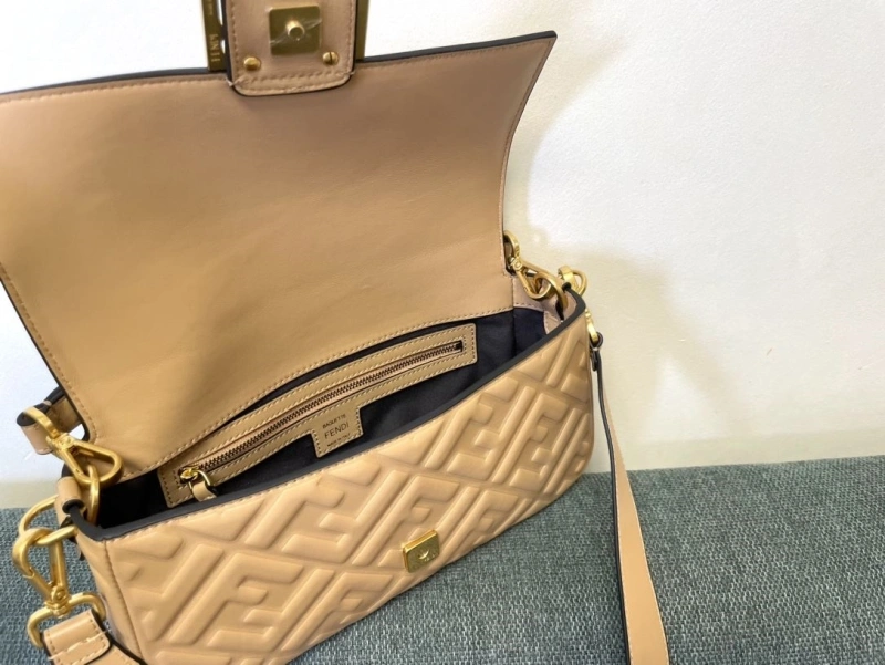 Fendi Baguette Bags 4222C-0287