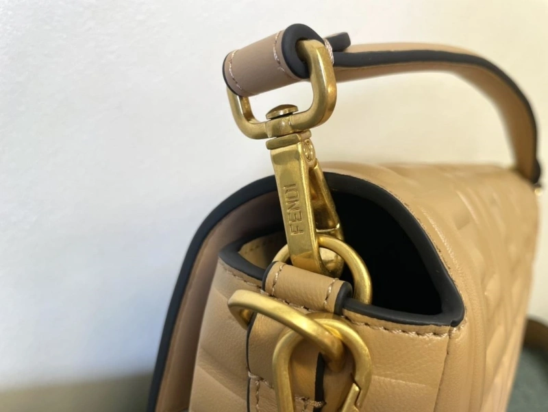 Fendi Baguette Bags 4222C-0287
