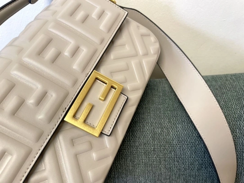Fendi Baguette Bags 4222C-0288