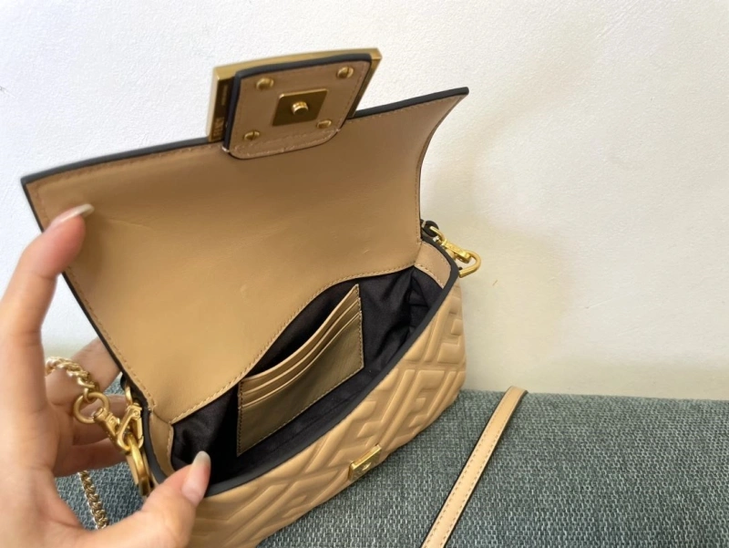 Fendi Baguette Bags 4222C-0292