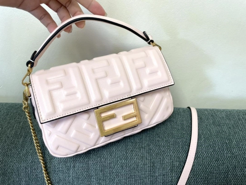Fendi Baguette Bags 4222C-0295