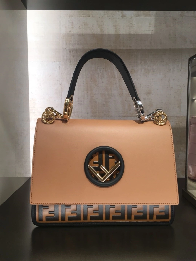 Fendi Top Handle Bags 4222C-0311