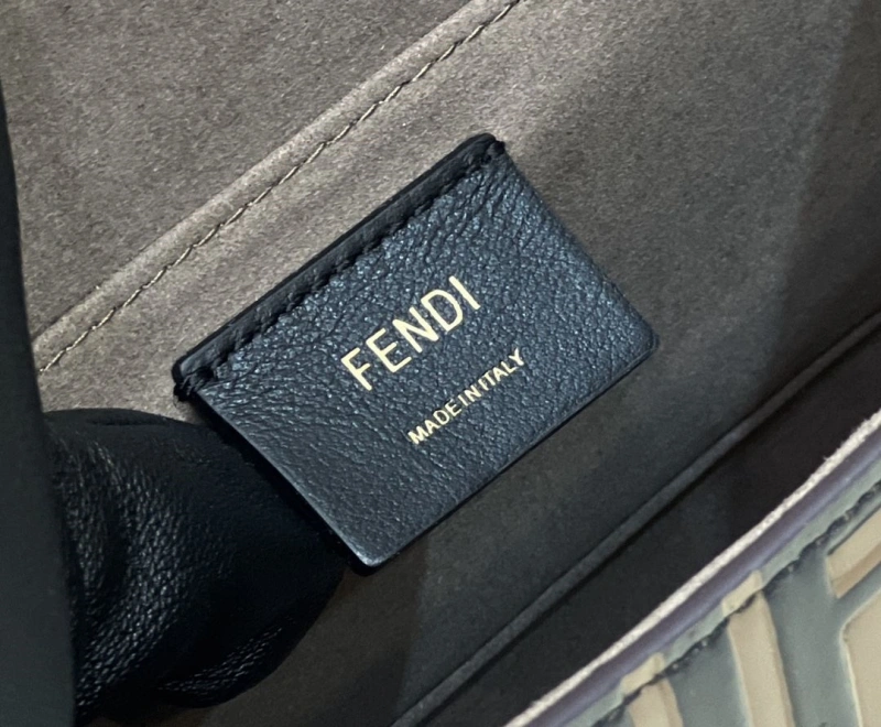 Fendi Top Handle Bags 4222C-0312