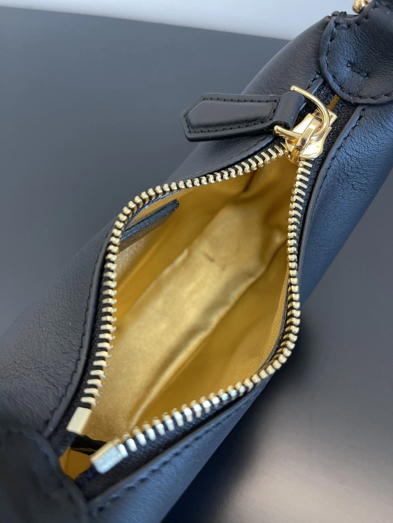 Fendi Top Handle Bags 4222C-0320