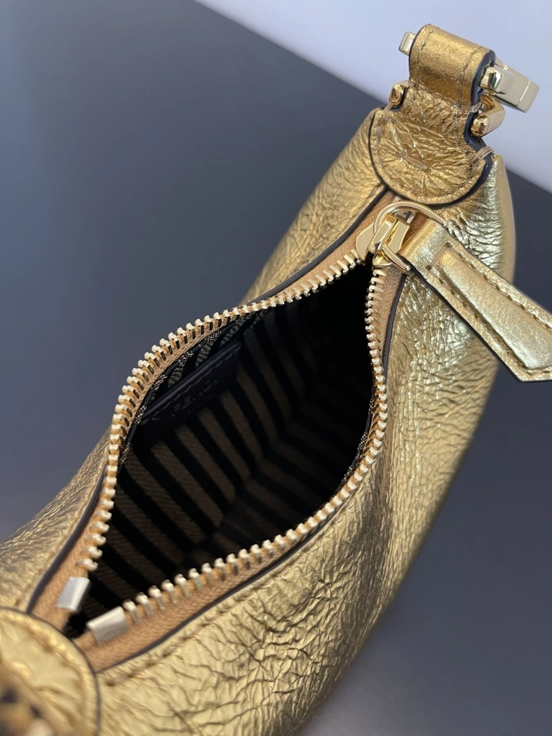 Fendi Top Handle Bags 4222C-0324