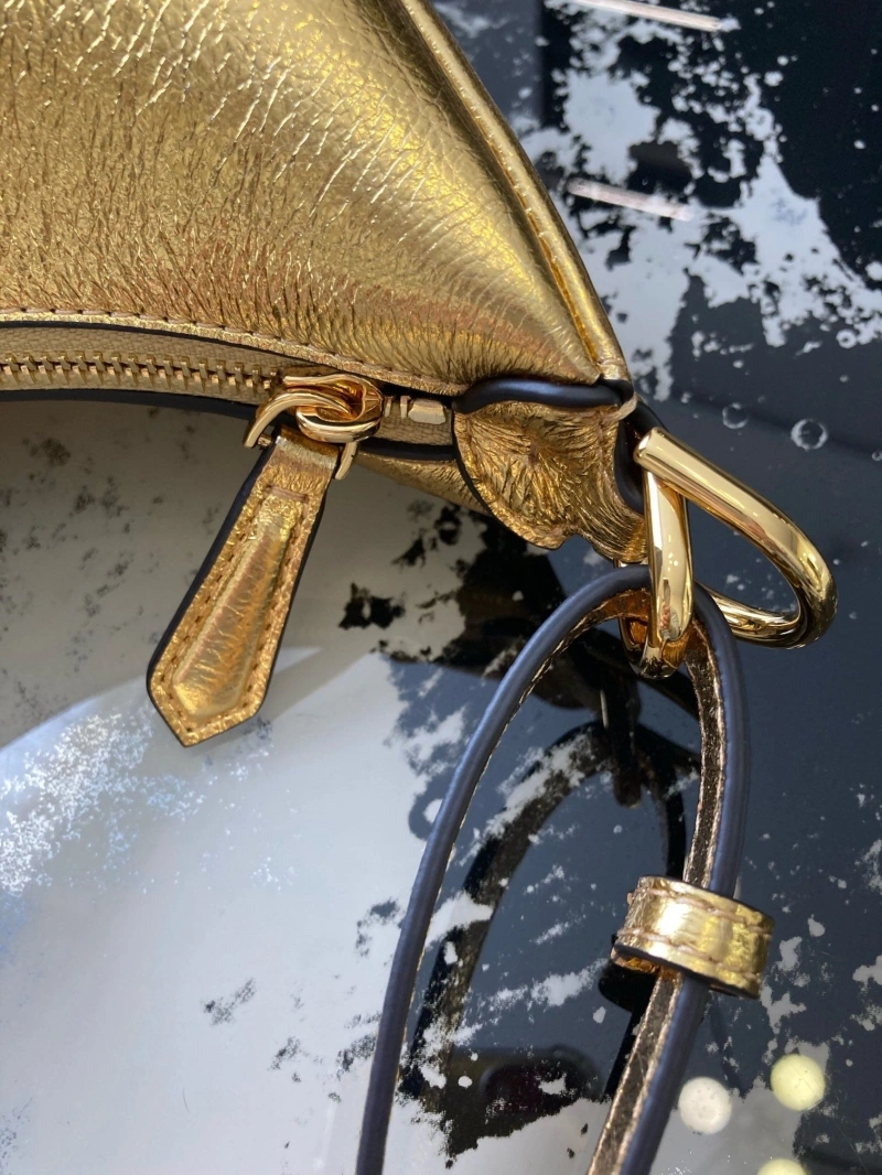 Fendi Top Handle Bags 4222C-0325