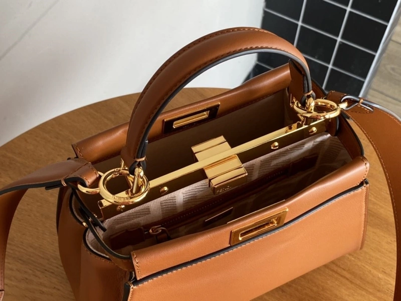 Fendi Top Handle Bags 4222C-0337