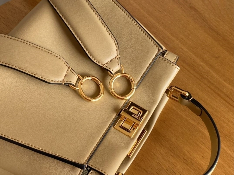 Fendi Top Handle Bags 4222C-0338