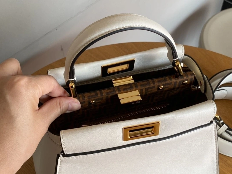 Fendi Top Handle Bags 4222C-0340