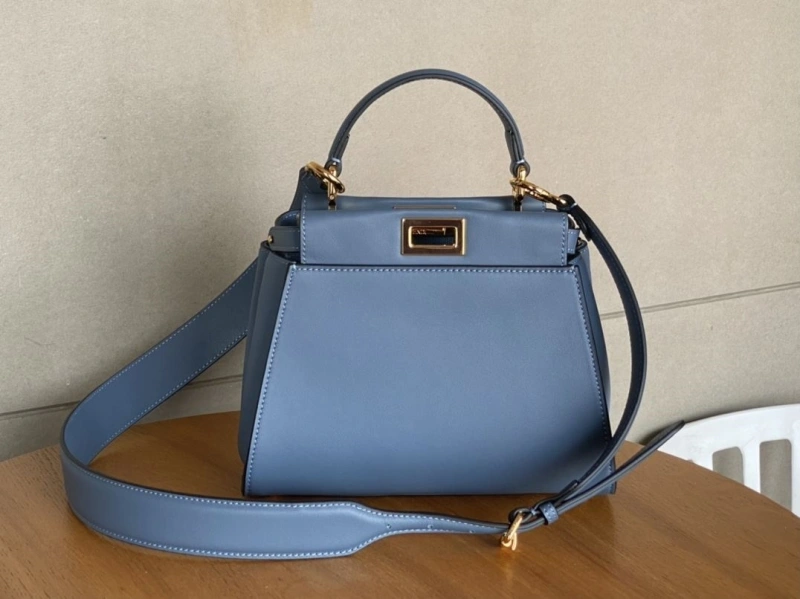Fendi Top Handle Bags 4222C-0345