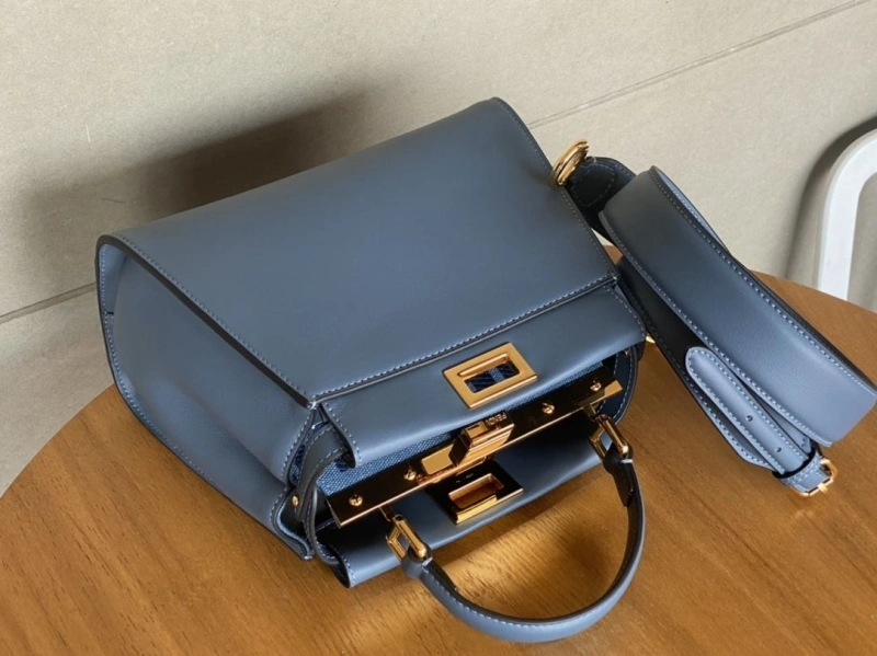 Fendi Top Handle Bags 4222C-0345