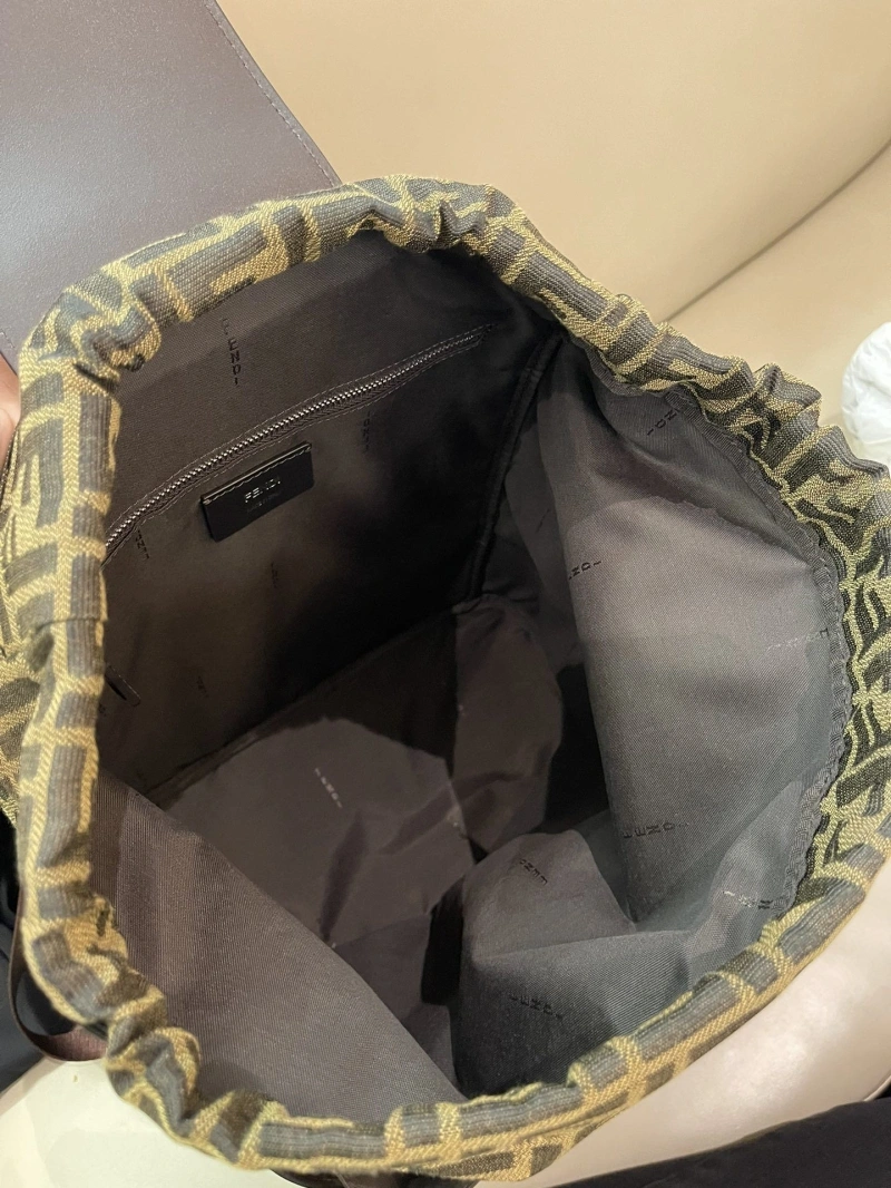 Fendi Backpacks 4222C-0347