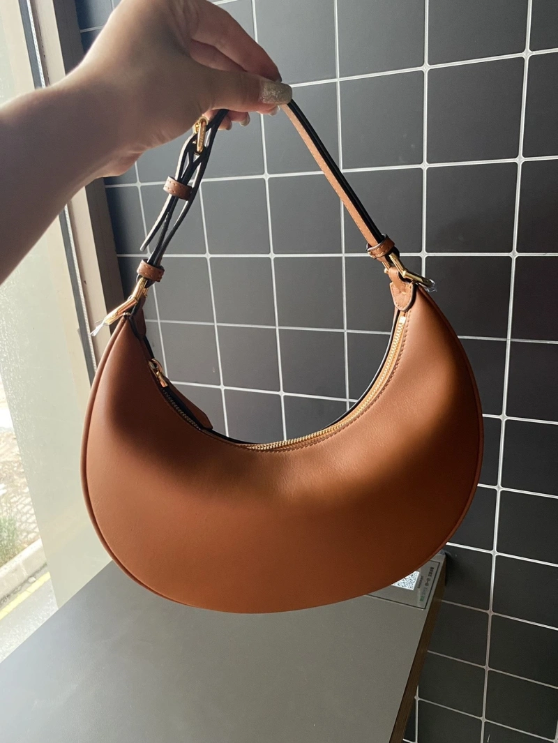 Fendi Top Handle Bags 4222C-0350