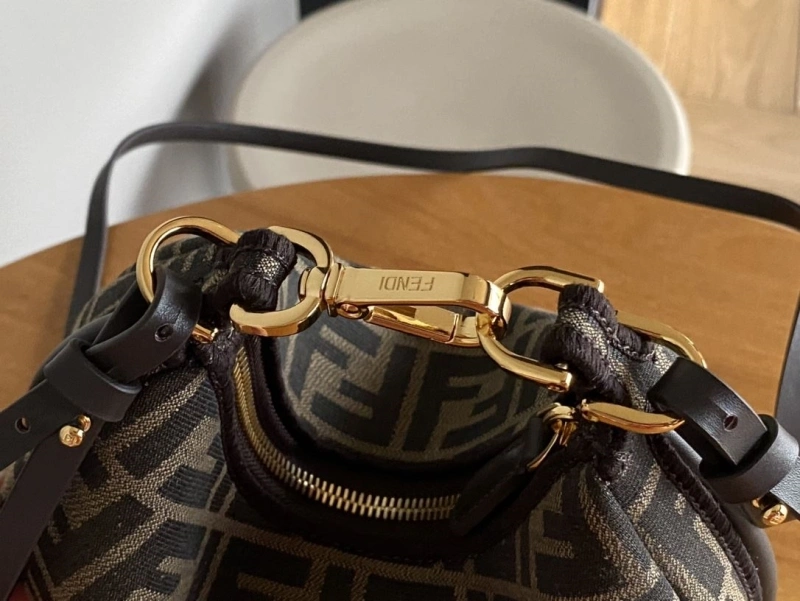 Fendi Top Handle Bags 4222C-0354