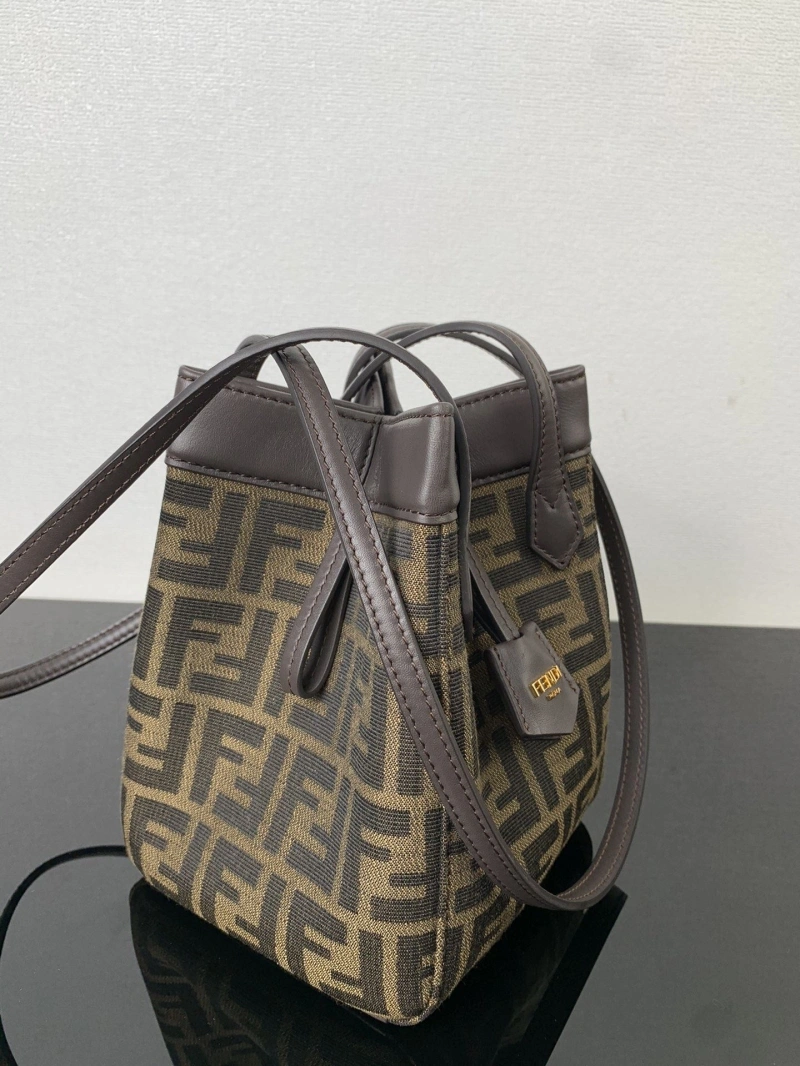 Fendi Shopping Bags 4222C-0362
