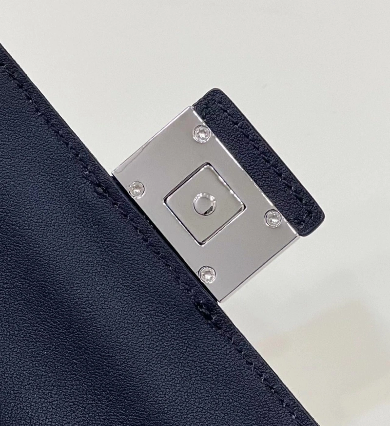 Fendi Satchel Bags 4222C-0368