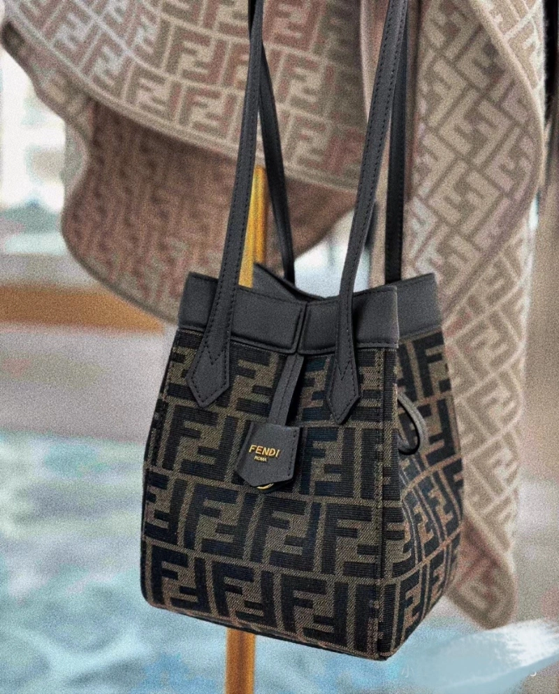 Fendi Bucket Bags 4222C-0372