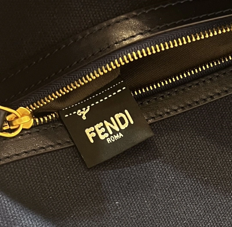 Fendi Baguette Bags 4222C-0384