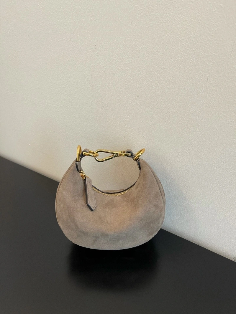 Fendi Top Handle Bags 4222C-0386