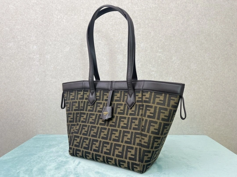 Fendi Shopping Bags 4222C-0395